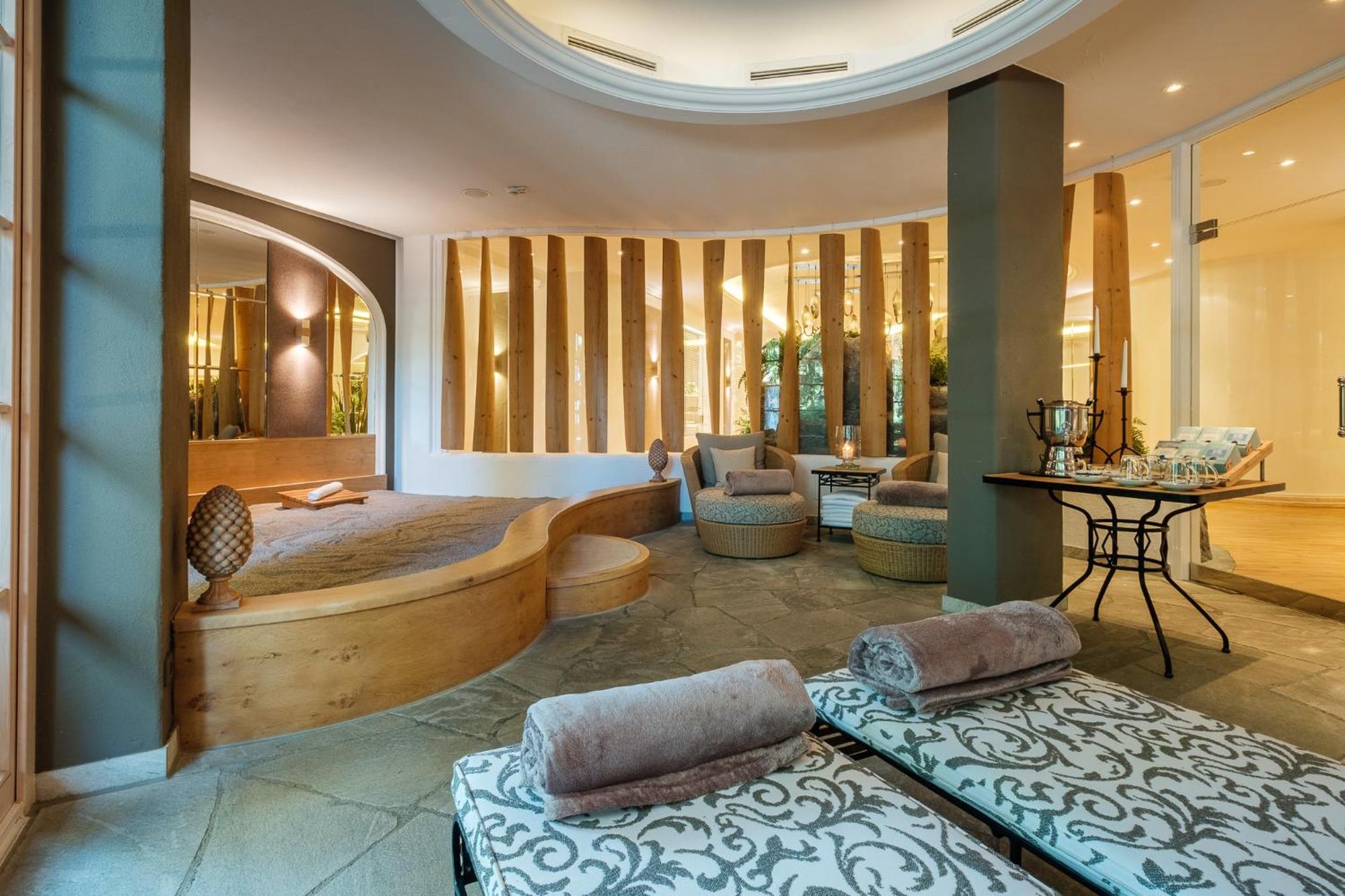 Sonnenalp Resort 奥夫特尔施旺 外观 照片