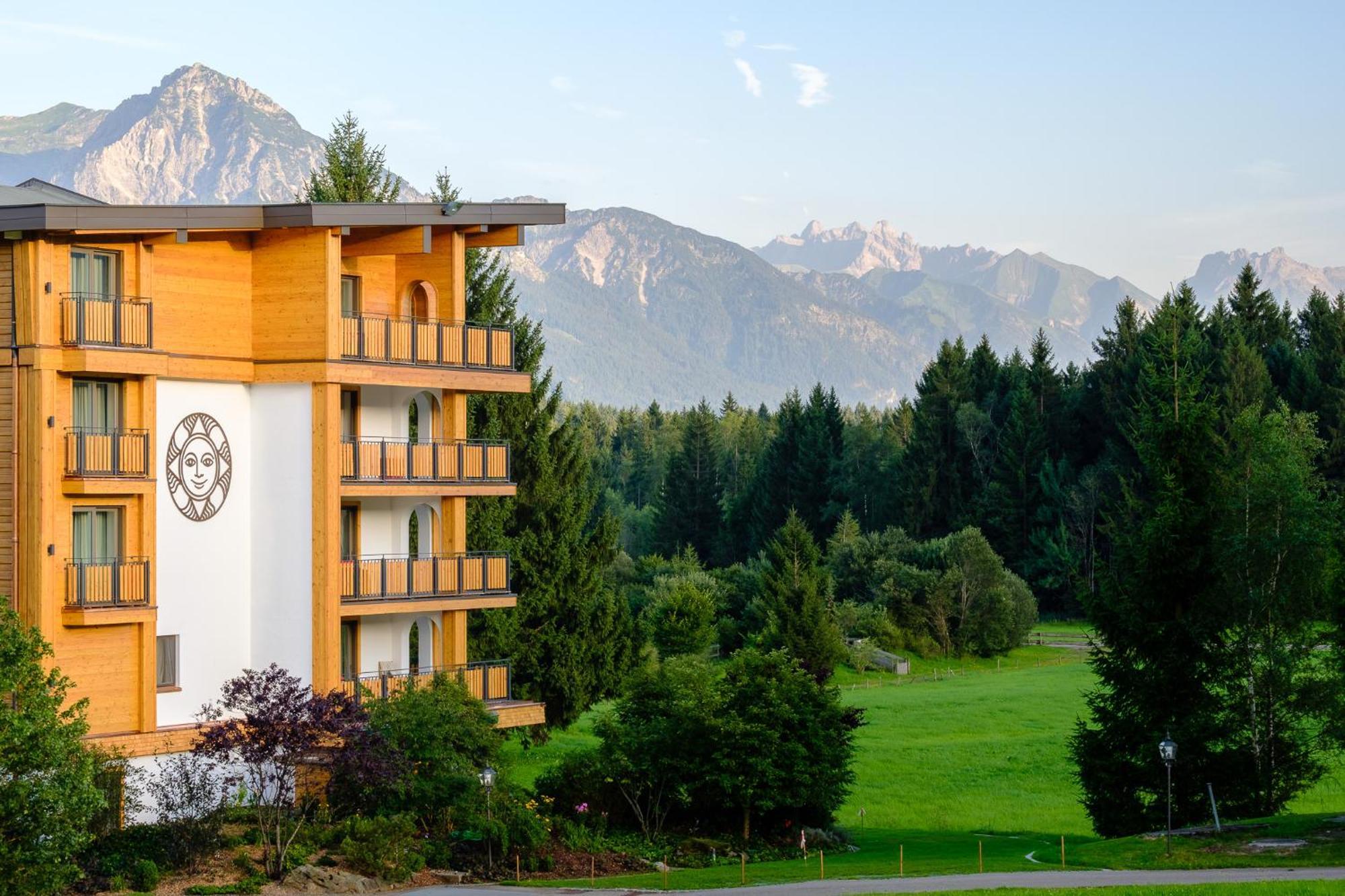 Sonnenalp Resort 奥夫特尔施旺 外观 照片